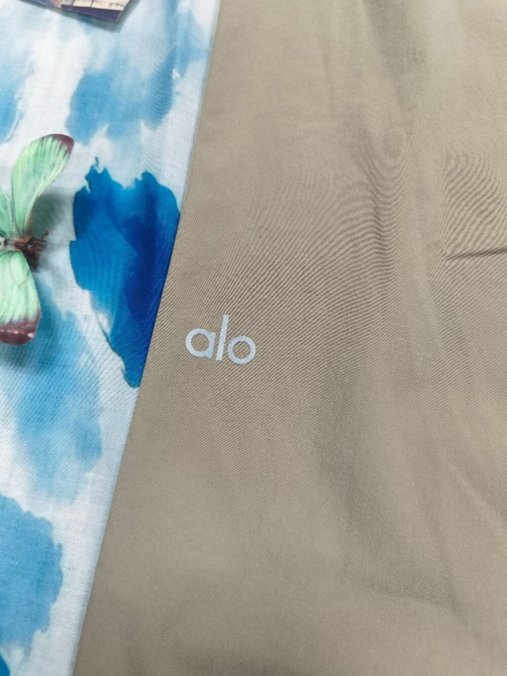 ALO Yoga Gravel Suit Up Trouser NWT✨Regular Length Wide-Leg Pants💻 - Picture 5 of 9